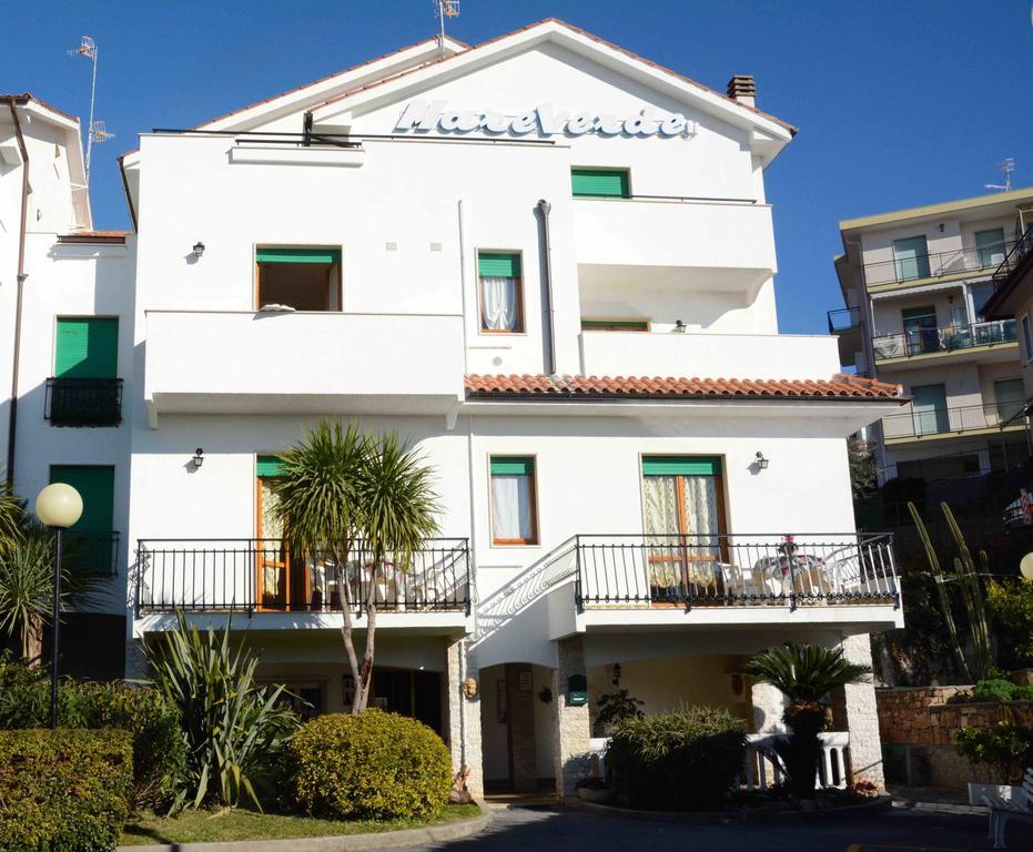 Residence Mare Verde Pietra Ligure Extérieur photo